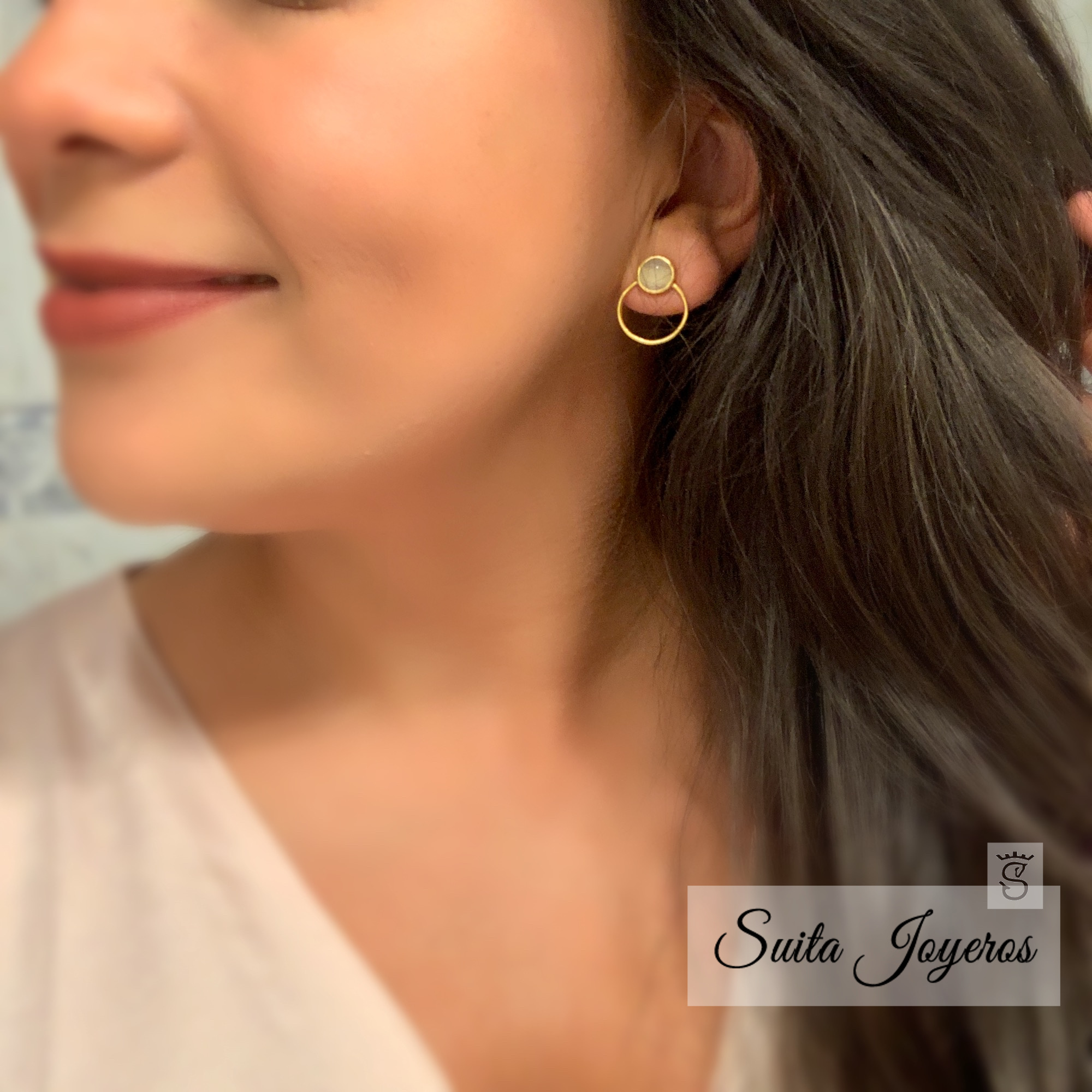 Pendientes Mini Bali Ovalado Blanco - Imagen 2